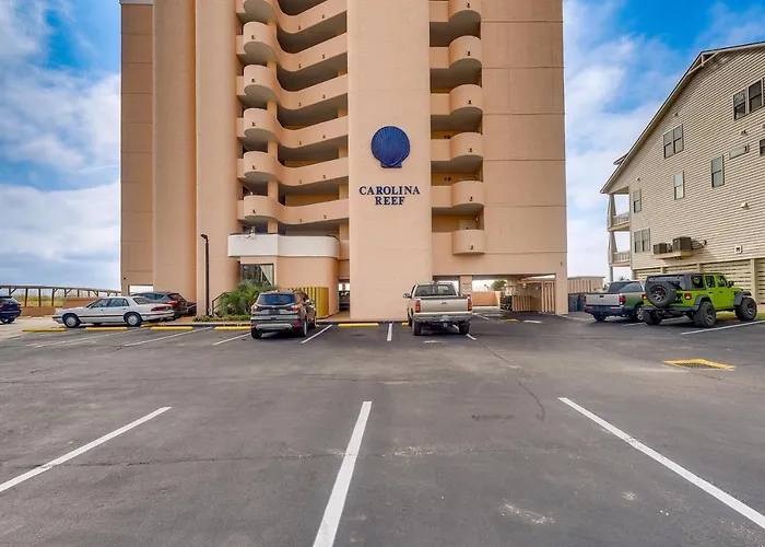 Eighth-Floor Condo On North Myrtle Beach With Pool!